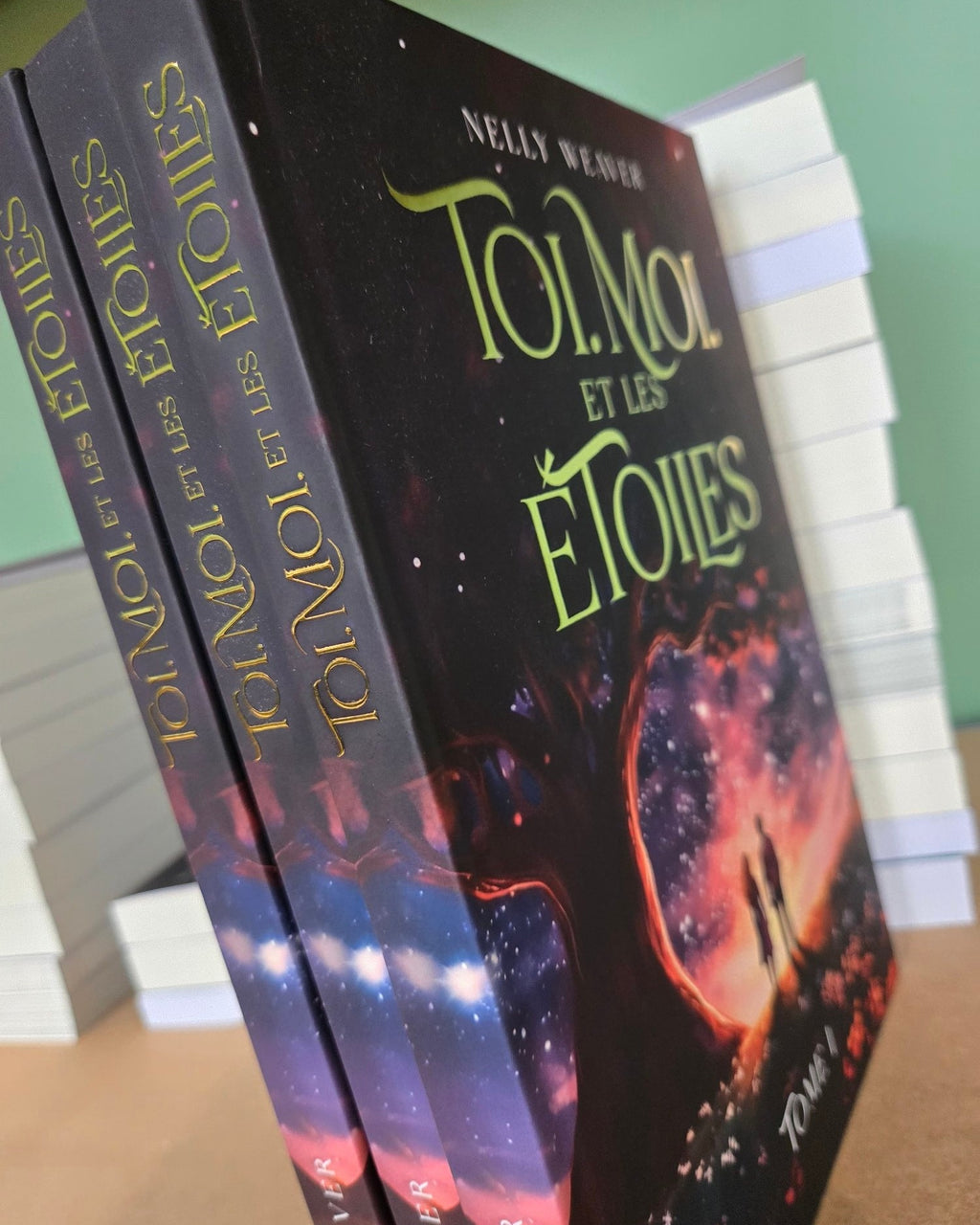 Box Relié T1 collector Toi. Moi. Et les étoiles avec ses goodies